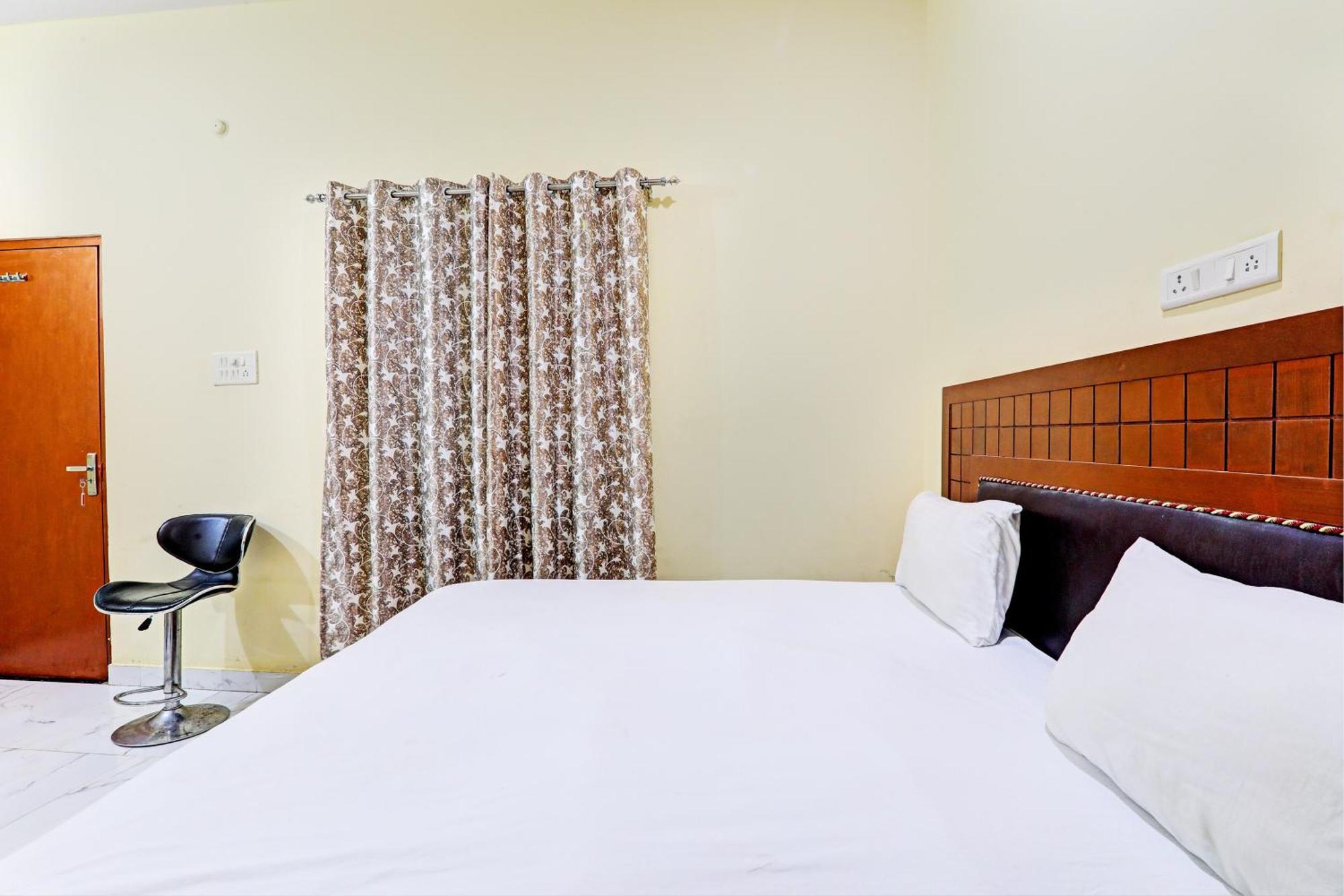 Hotel O Home Singhs Delight Waranasi Zewnętrze zdjęcie