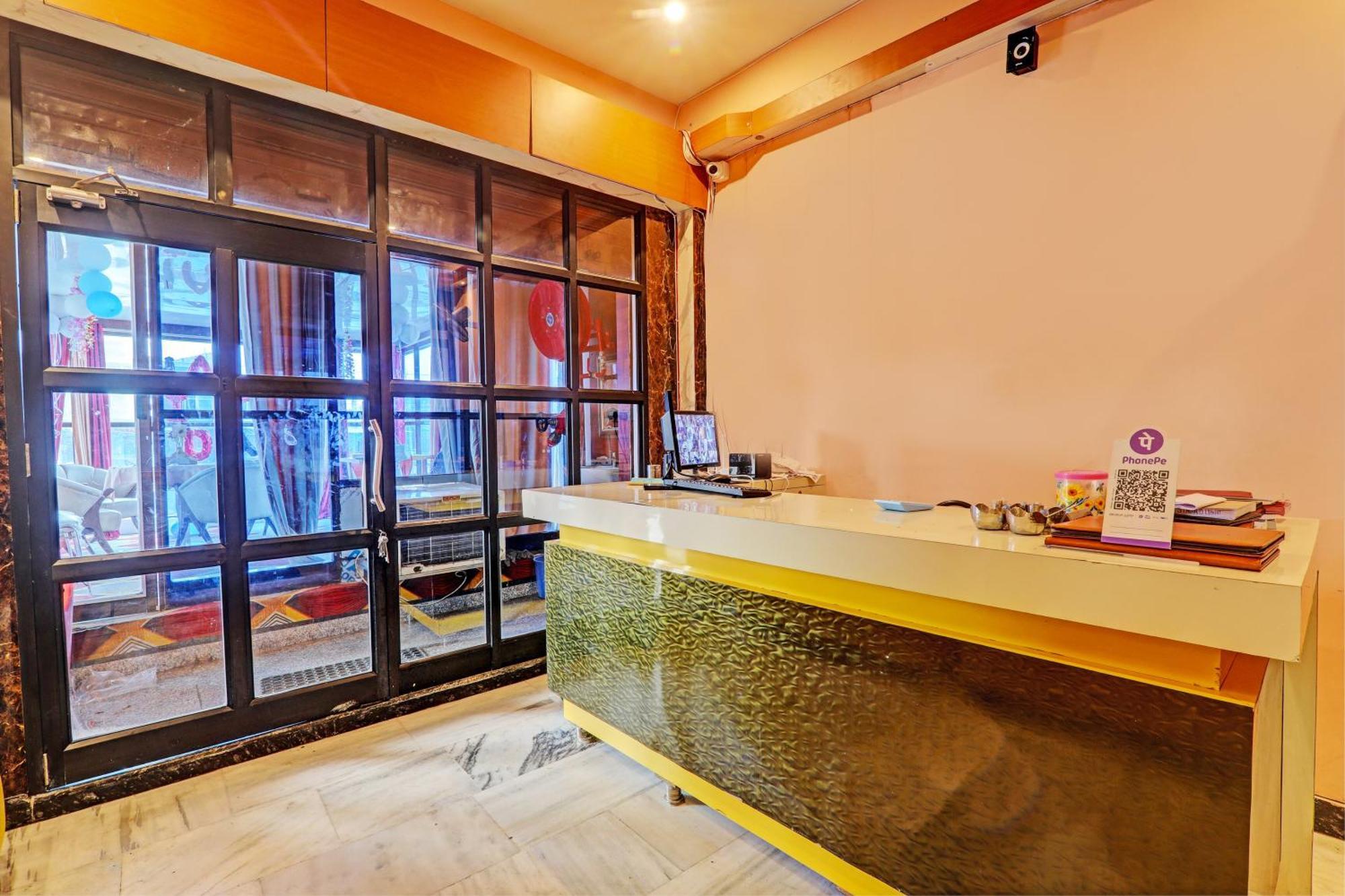 Hotel O Home Singhs Delight Waranasi Zewnętrze zdjęcie