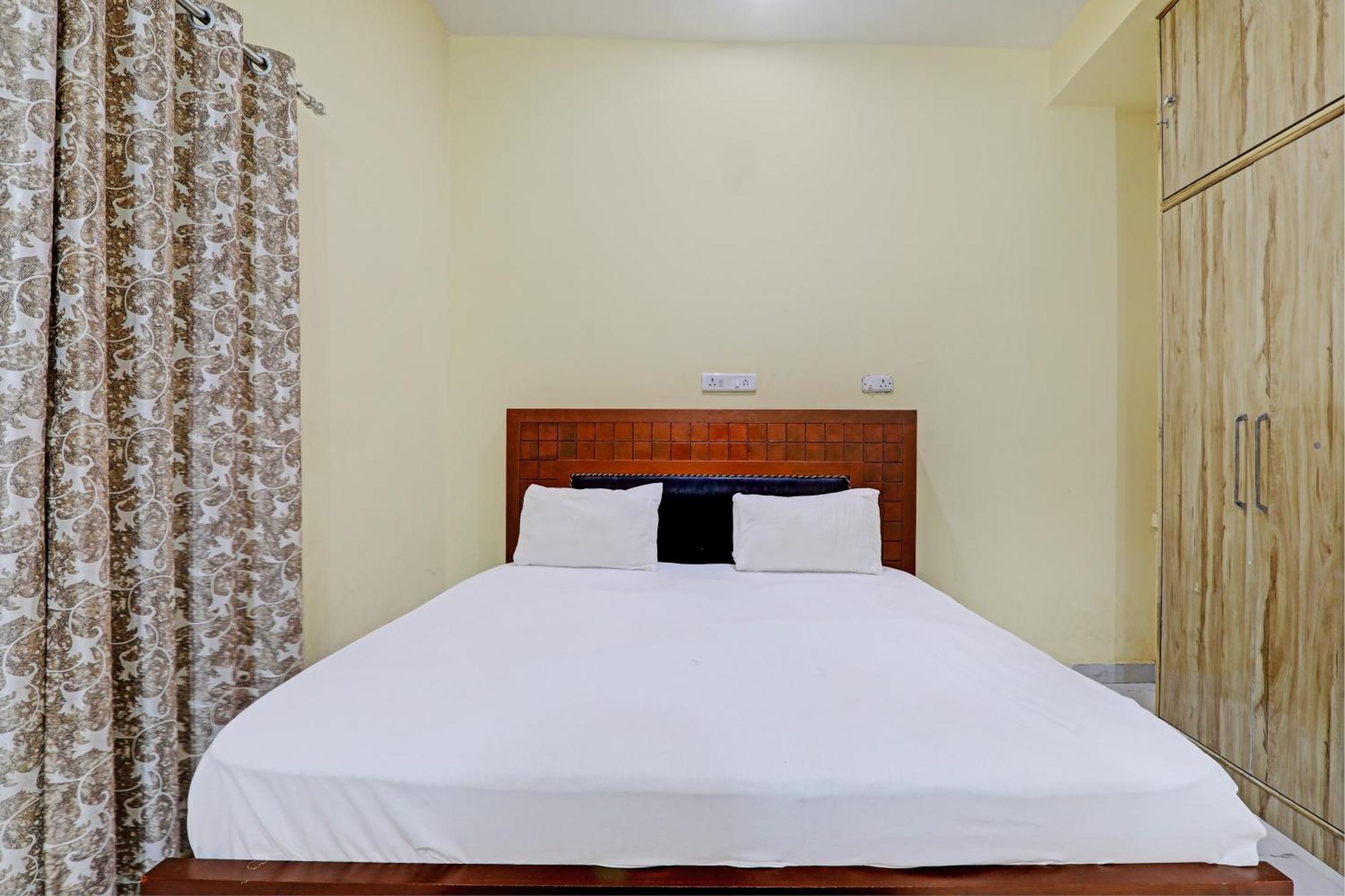 Hotel O Home Singhs Delight Waranasi Zewnętrze zdjęcie