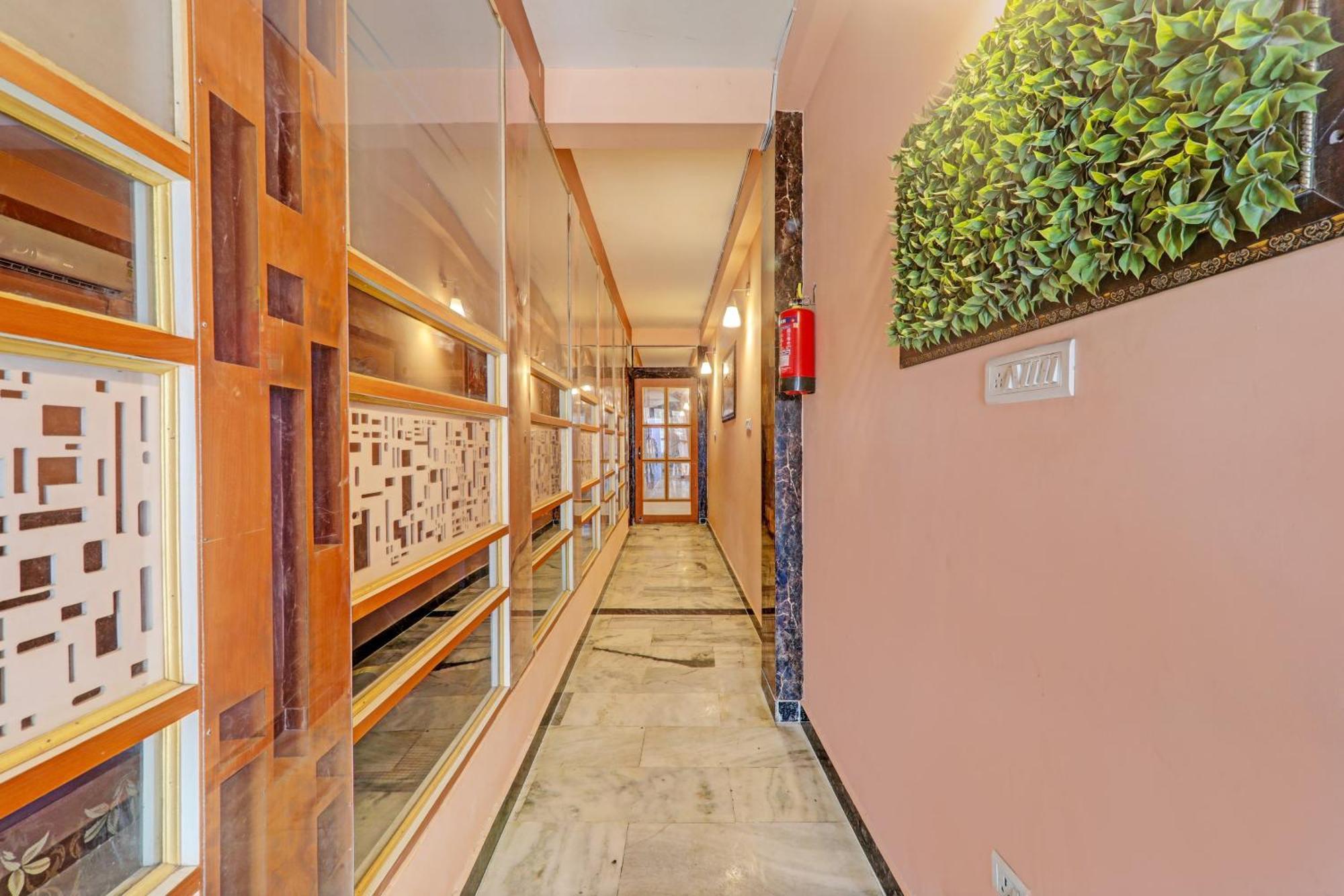 Hotel O Home Singhs Delight Waranasi Zewnętrze zdjęcie